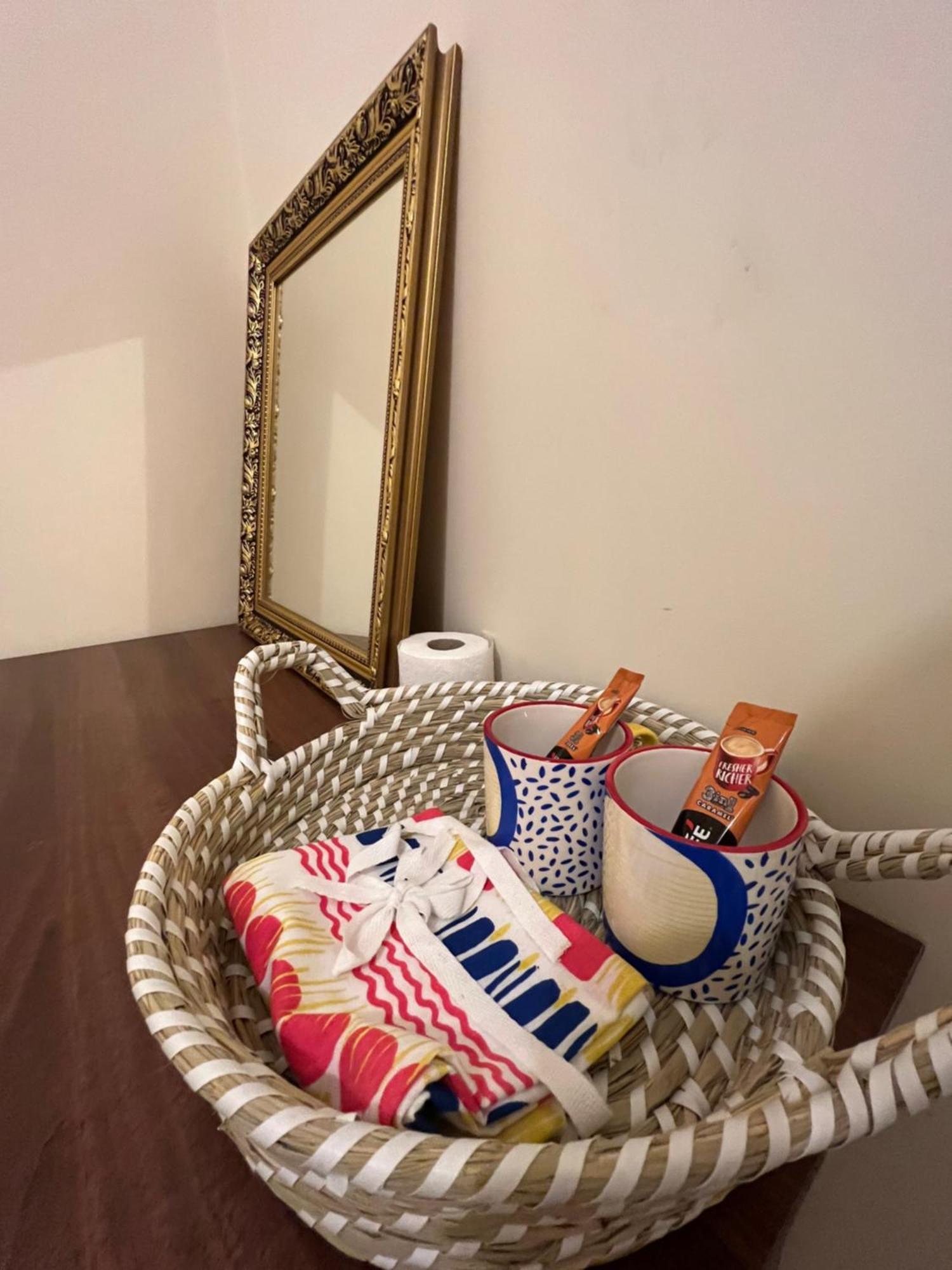 Lovely Room Within 5 Mins Walk To Stoke Train Station With Double And Single Room Buitenkant foto